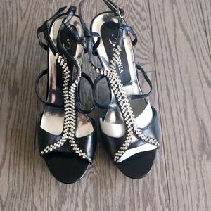 Beautiful sandals by lasonia🍀🍀🌹